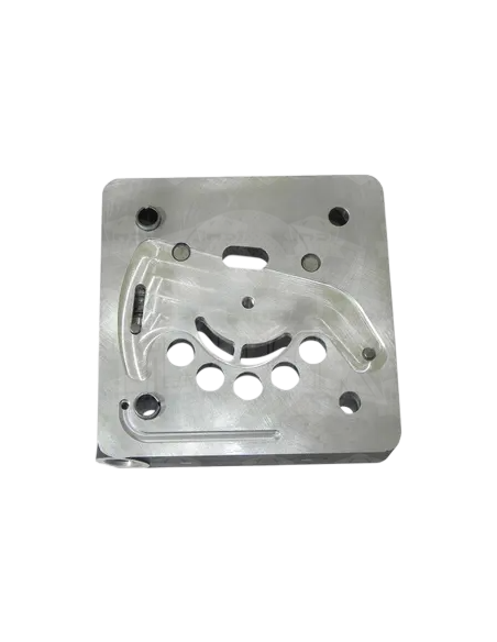 Entre Tapa Cummins Ford 6ct 8 3